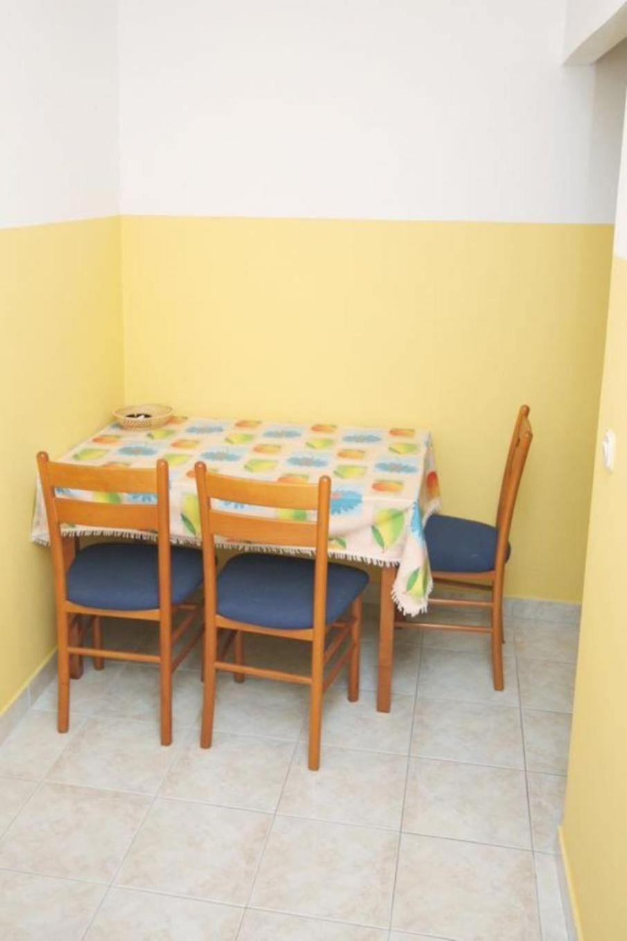 Apartments Slavica - Free Parking Jezera Esterno foto
