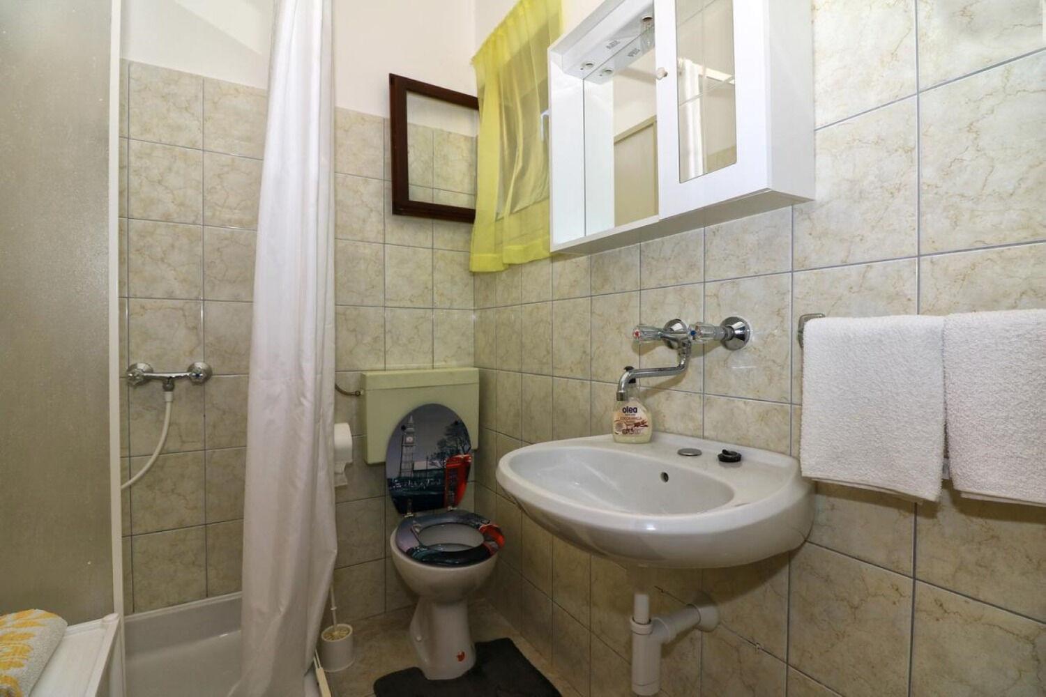 Apartments Slavica - Free Parking Jezera Esterno foto