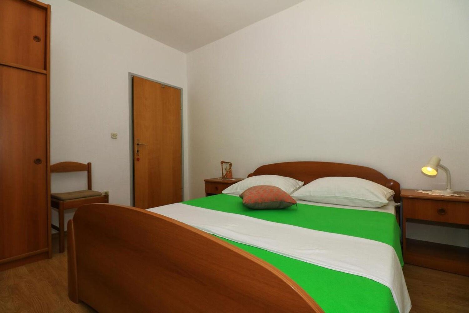 Apartments Slavica - Free Parking Jezera Esterno foto